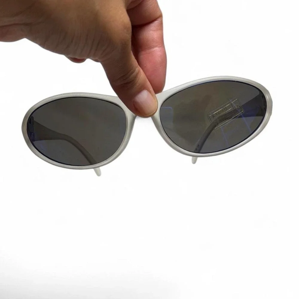 Vintage Y2K Sporty Wraparound Sunglasses